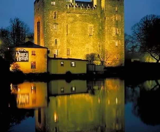 Castle Gardens Feriehus *